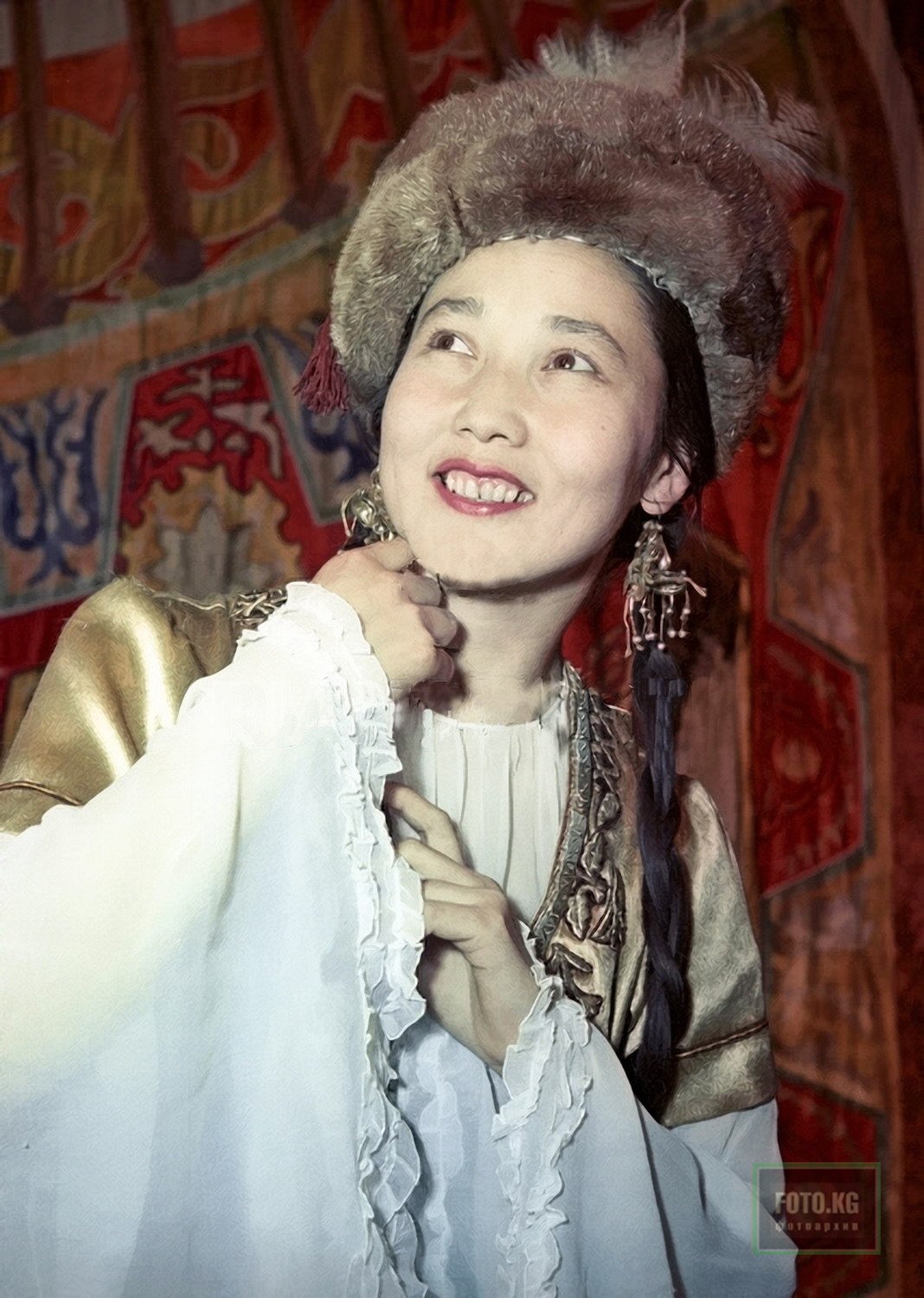Бюбюсара́ Бейшенали́ева (1926 — 1973) — киргизская советская балерина и педагог. Народная артистка СССР (1958). Первая балерина Кыргызстана.
