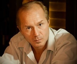 скончался Андрей Панин