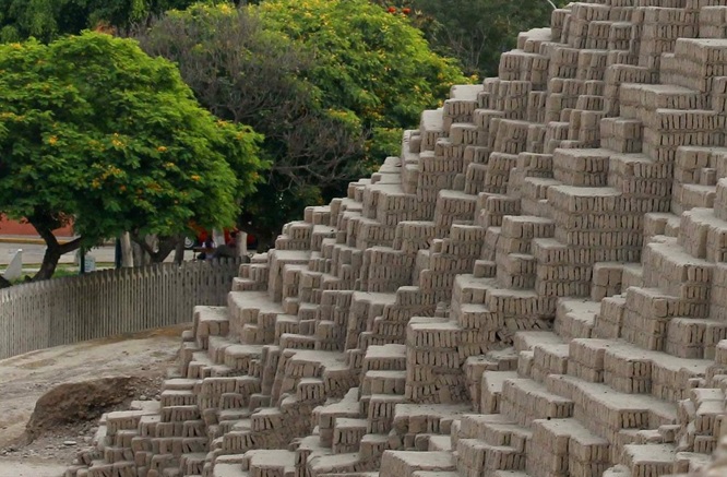 храм в Перу